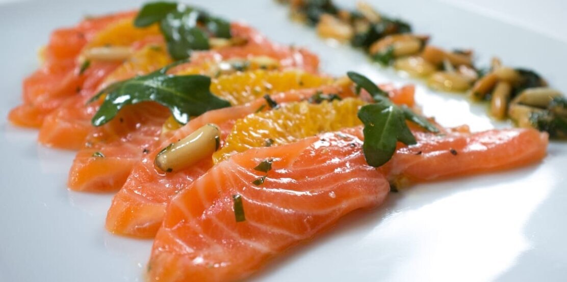 Trout lightly salted slices